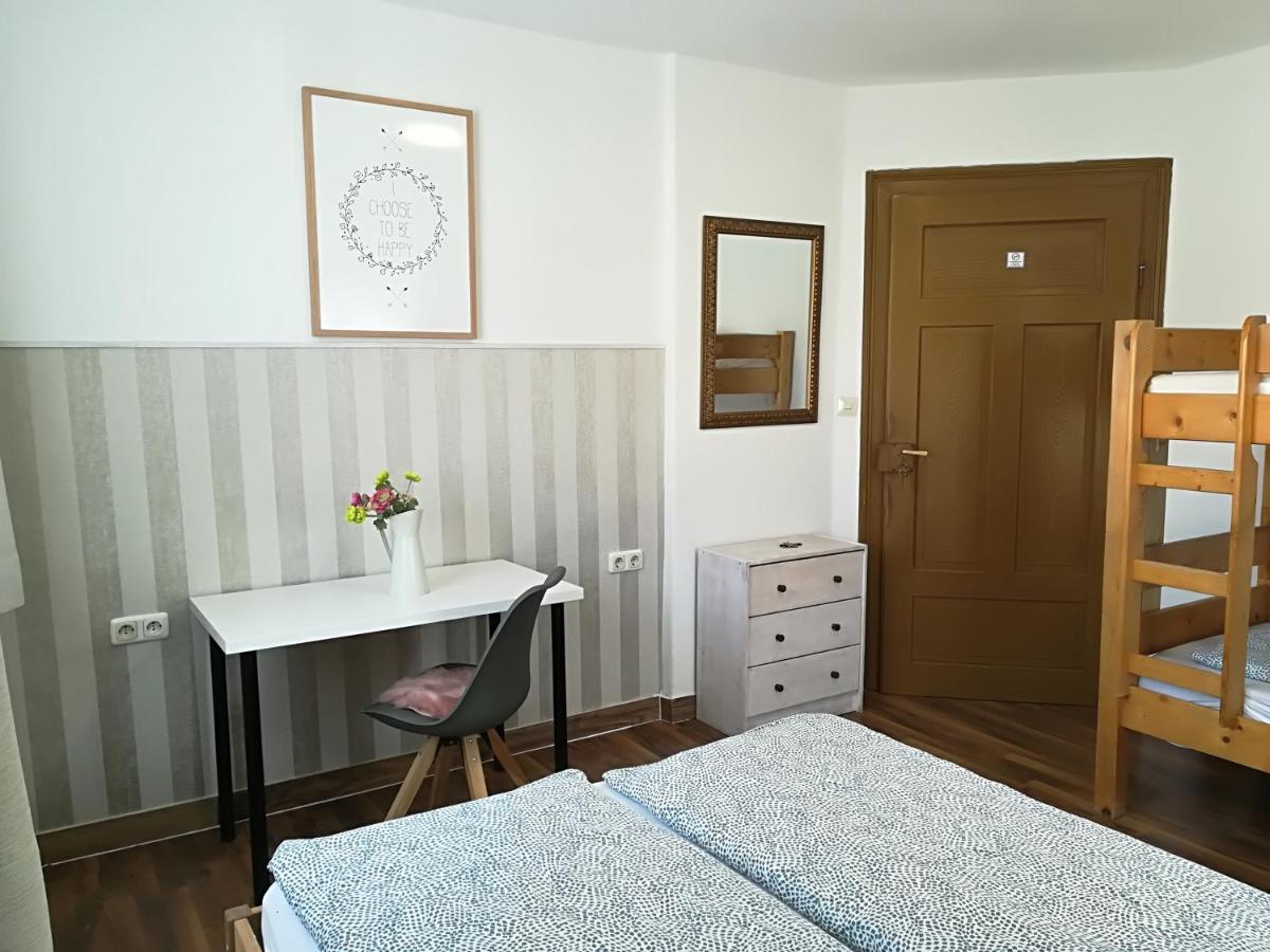 House La Neuschwanstein Blick - Budget City Hotel Füssen Εξωτερικό φωτογραφία