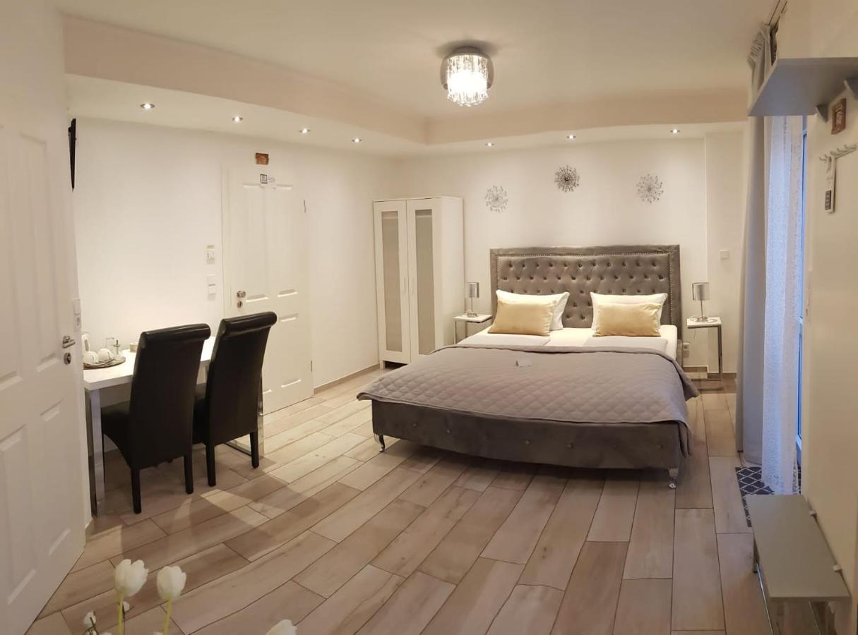 House La Neuschwanstein Blick - Budget City Hotel Füssen Εξωτερικό φωτογραφία