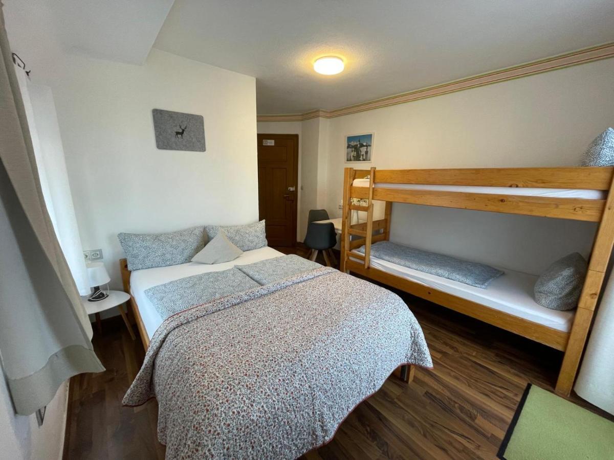 House La Neuschwanstein Blick - Budget City Hotel Füssen Εξωτερικό φωτογραφία