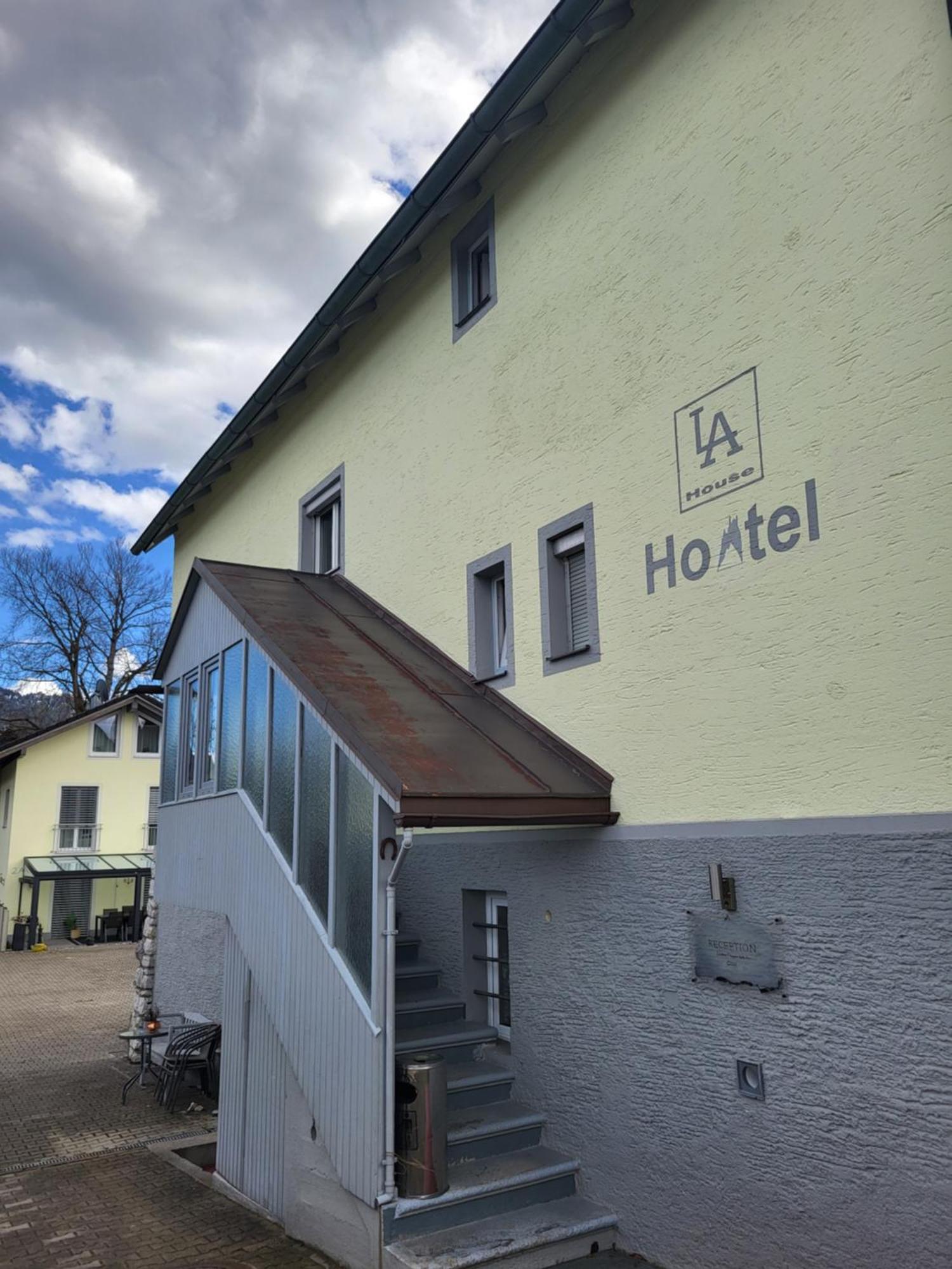 House La Neuschwanstein Blick - Budget City Hotel Füssen Εξωτερικό φωτογραφία