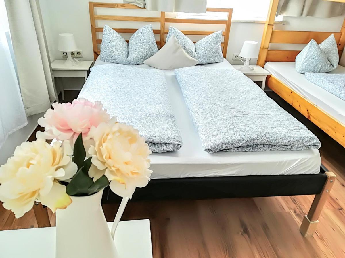 House La Neuschwanstein Blick - Budget City Hotel Füssen Εξωτερικό φωτογραφία